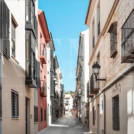 Inviting In The Center By Rems * Málaga